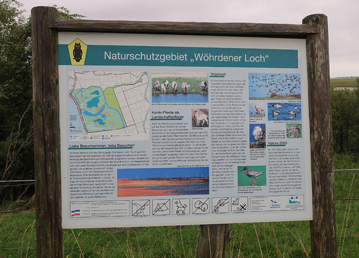 00_infotafel_nsg_woehrdener-loch_sept2016_5404